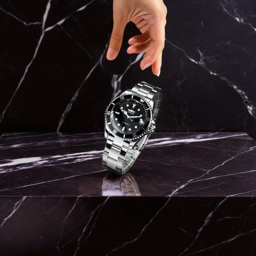 Automatic Watch with Steel Bracelet and Diving Style