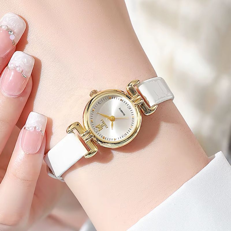 Minimalist Women's Quartz Watch in Crocodile Leather