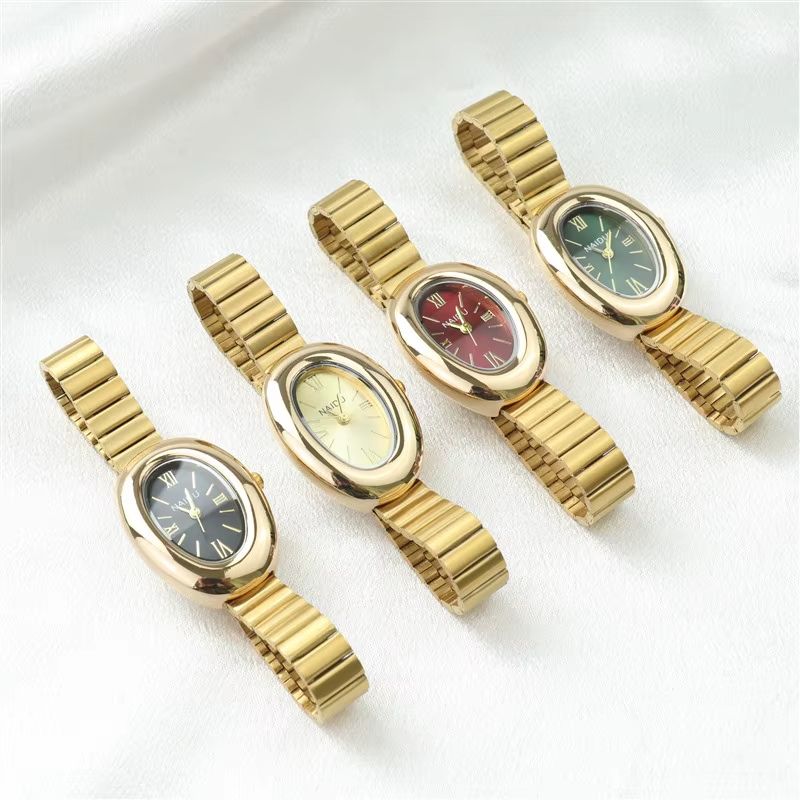 Women's Oval Gold Watch with Alloy Bracelet, Small Quartz Dial