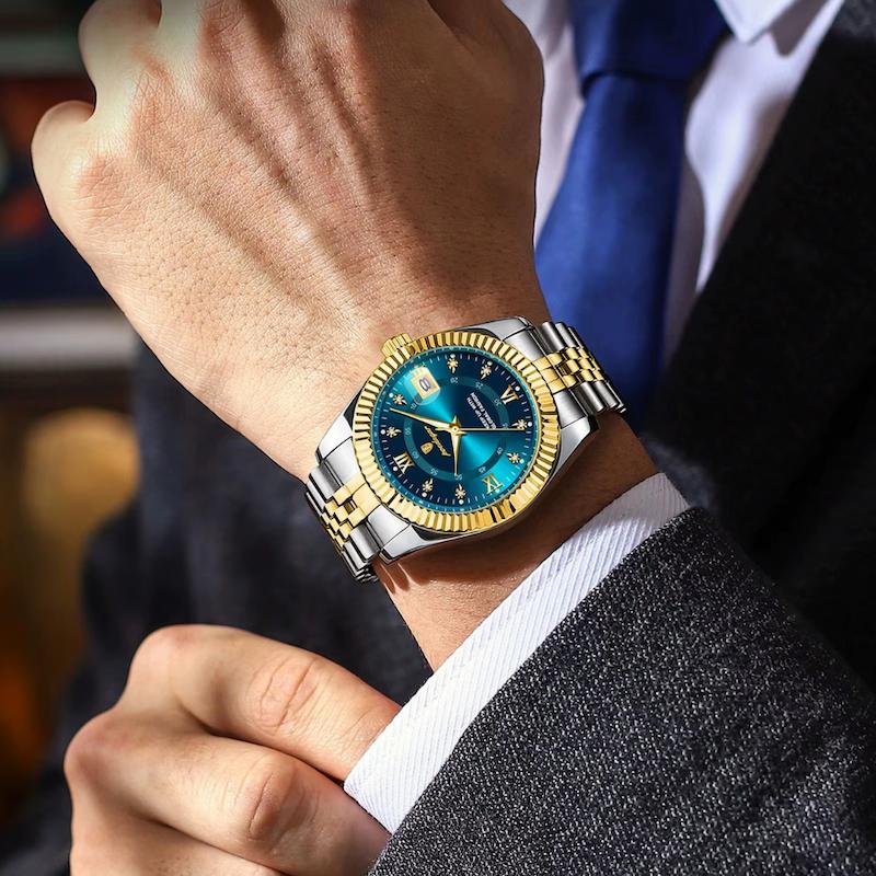 Luxury Men's Quartz Watch, Roman Numerals
