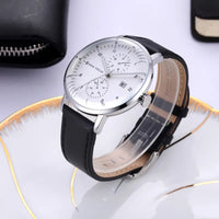 Quartz Watch: Precise and Refined Look