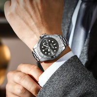Elegant Quartz Watch, Diver Style