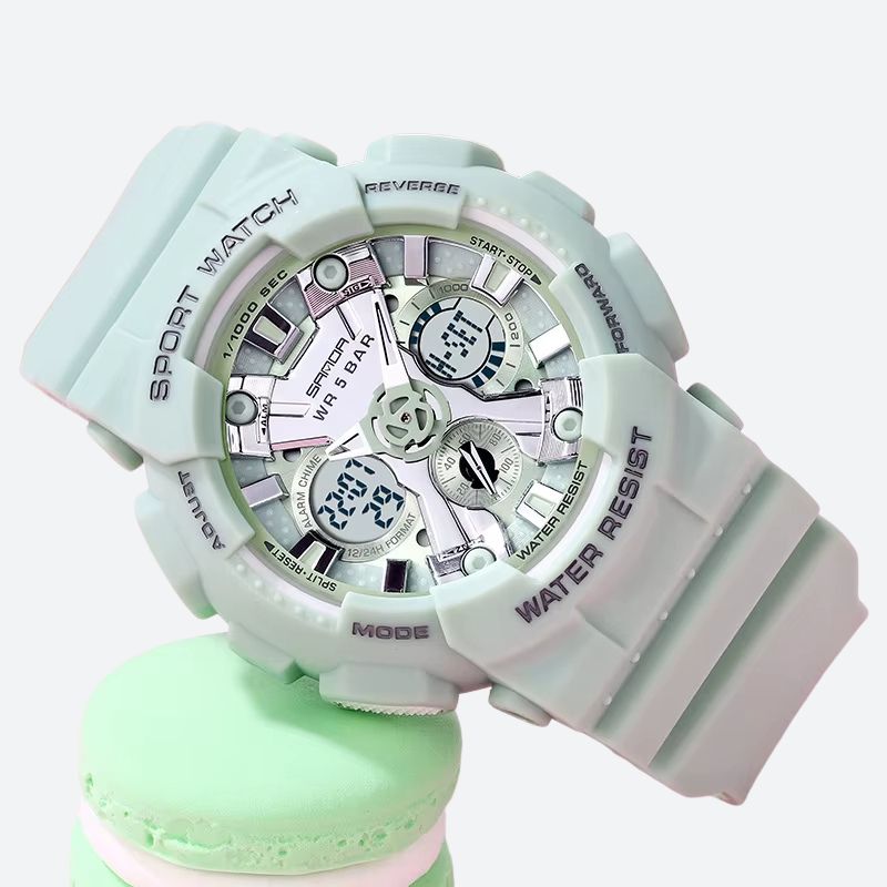 Women's Rugged Digital Sports Watch 4 Image