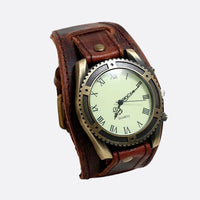 Vintage men's watch with leather strap, retro quartz with Roman numeral dial
