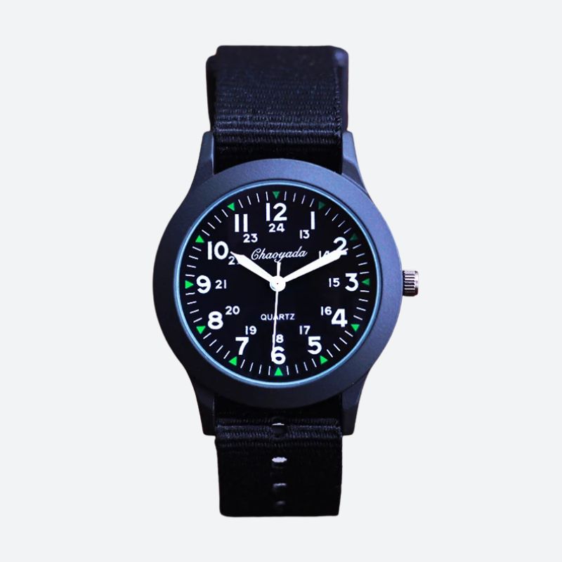 Boys' watch with nylon strap – Clear and practical dial