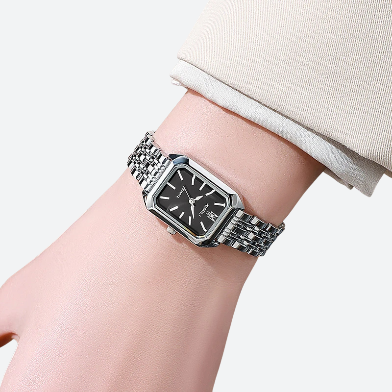 Vintage women's rectangular silver metal watch 4